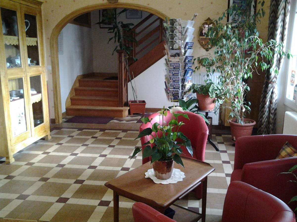 Le Chalet De La Foret Hotel 3 Etoiles Et Restaurant Vierzon Exterior photo